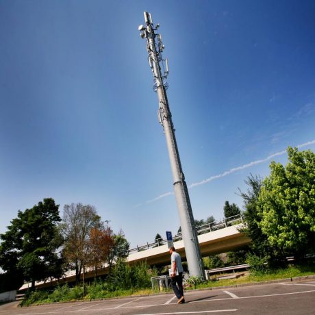 Explosion d’une antenne téléphonique à Denens