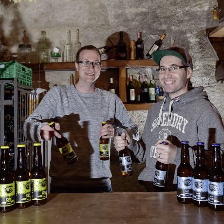 Passionnés de bière,  ils créent leur brasserie