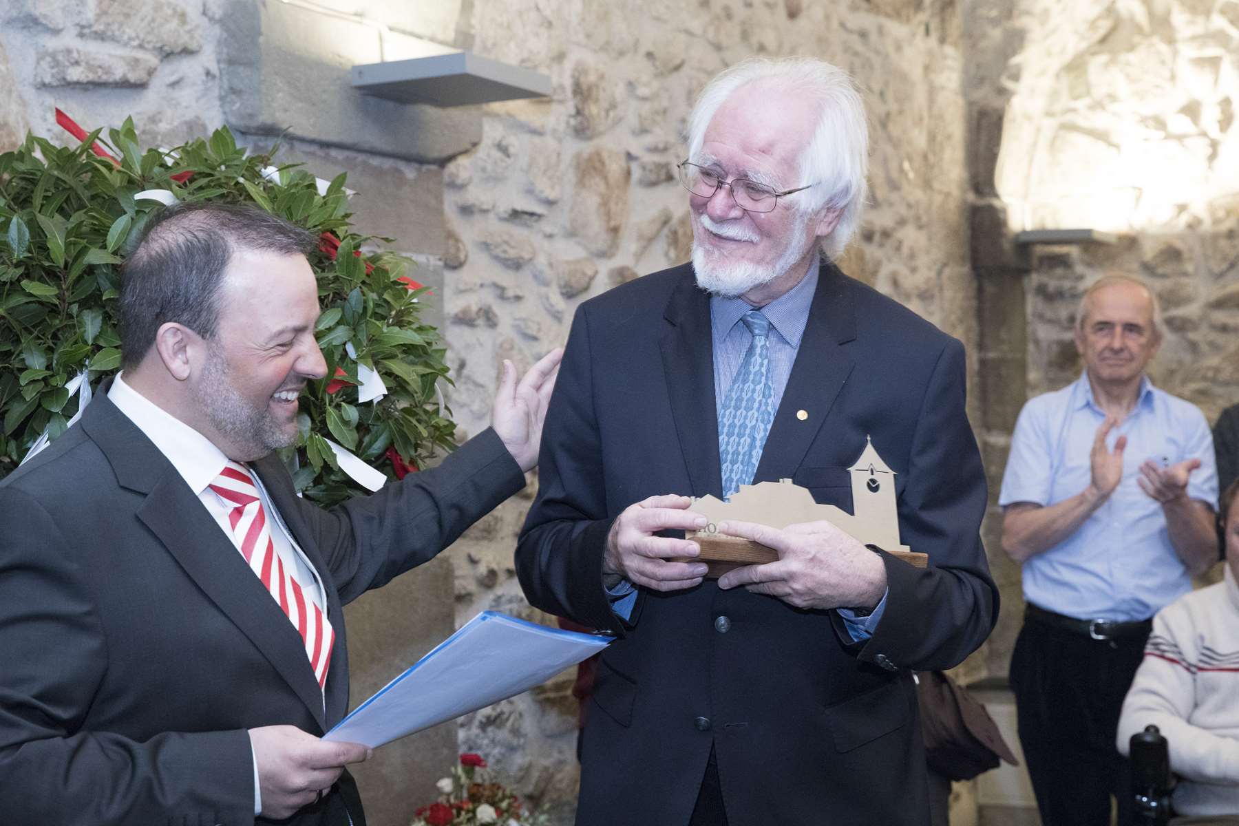 Jacques Dubochet aura son collège