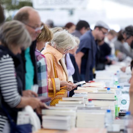Le livre veut s’ancrer durablement sur les quais