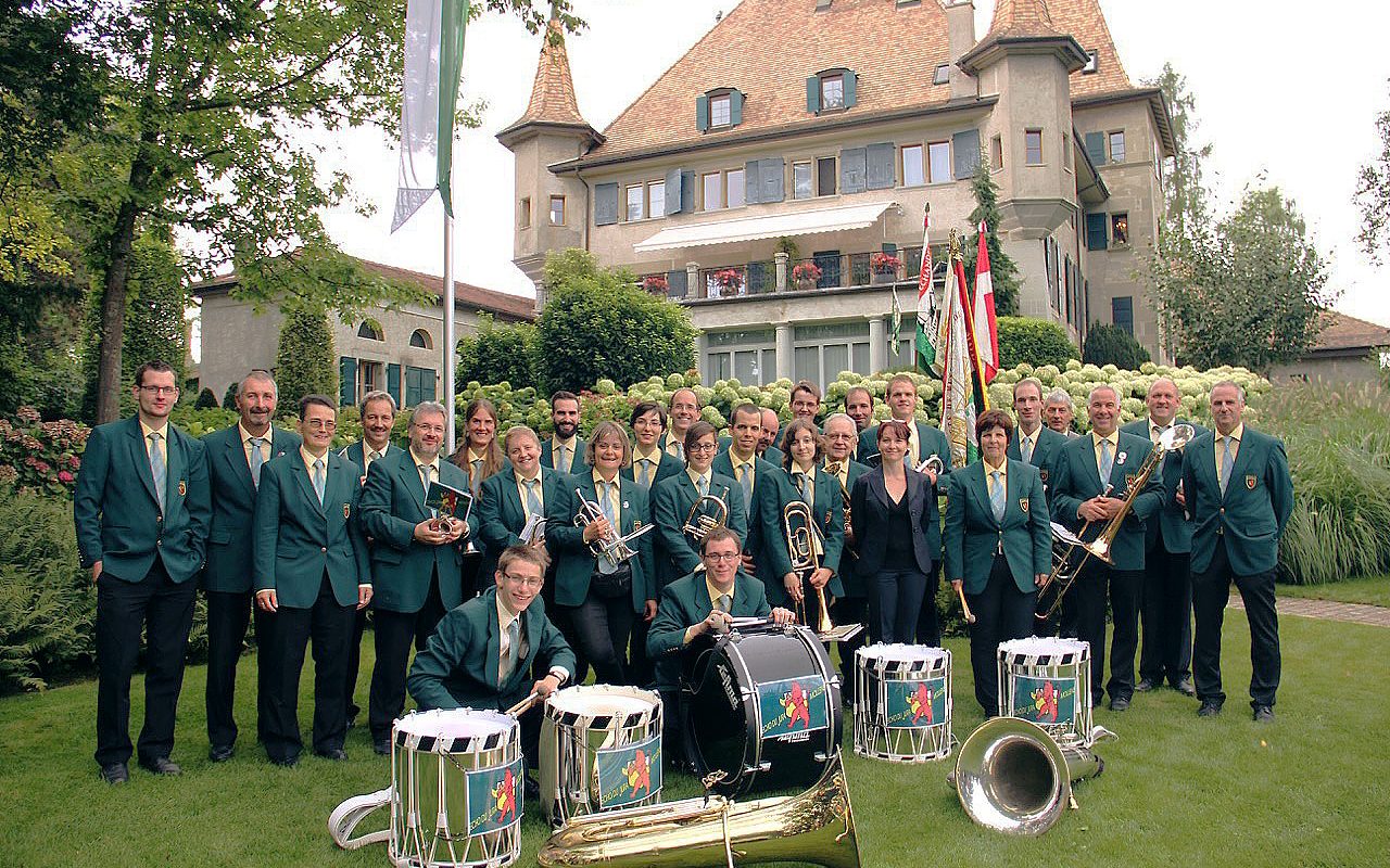 Les fanfares se préparent à la fête