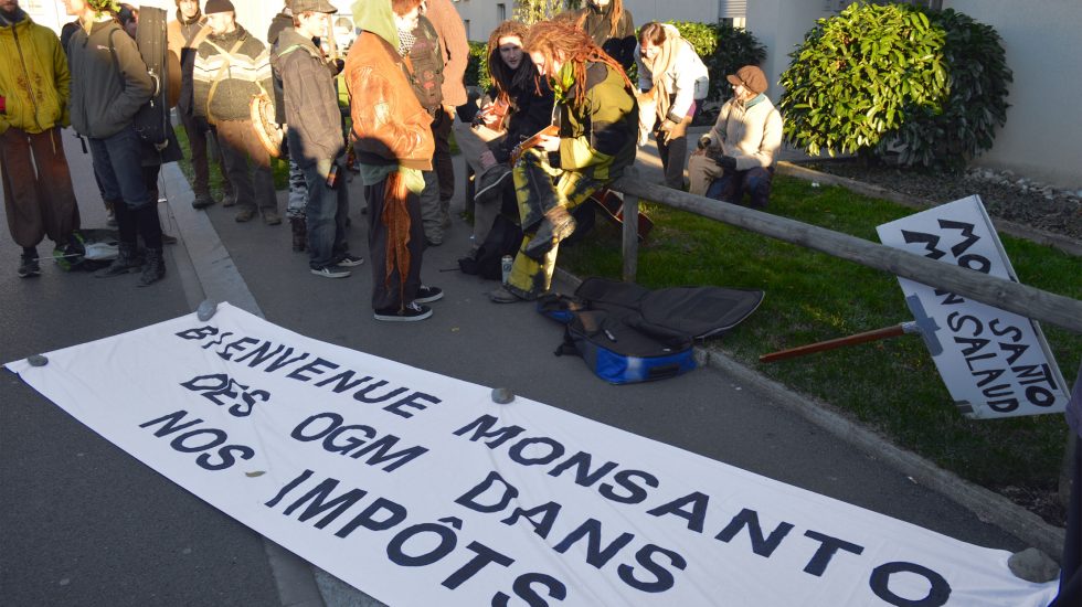 Les impôts de Monsanto sous la loupe