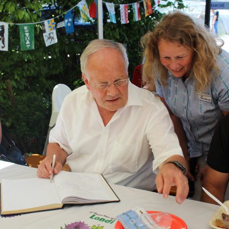 Johann Schneider-Ammann en visite à Bussy