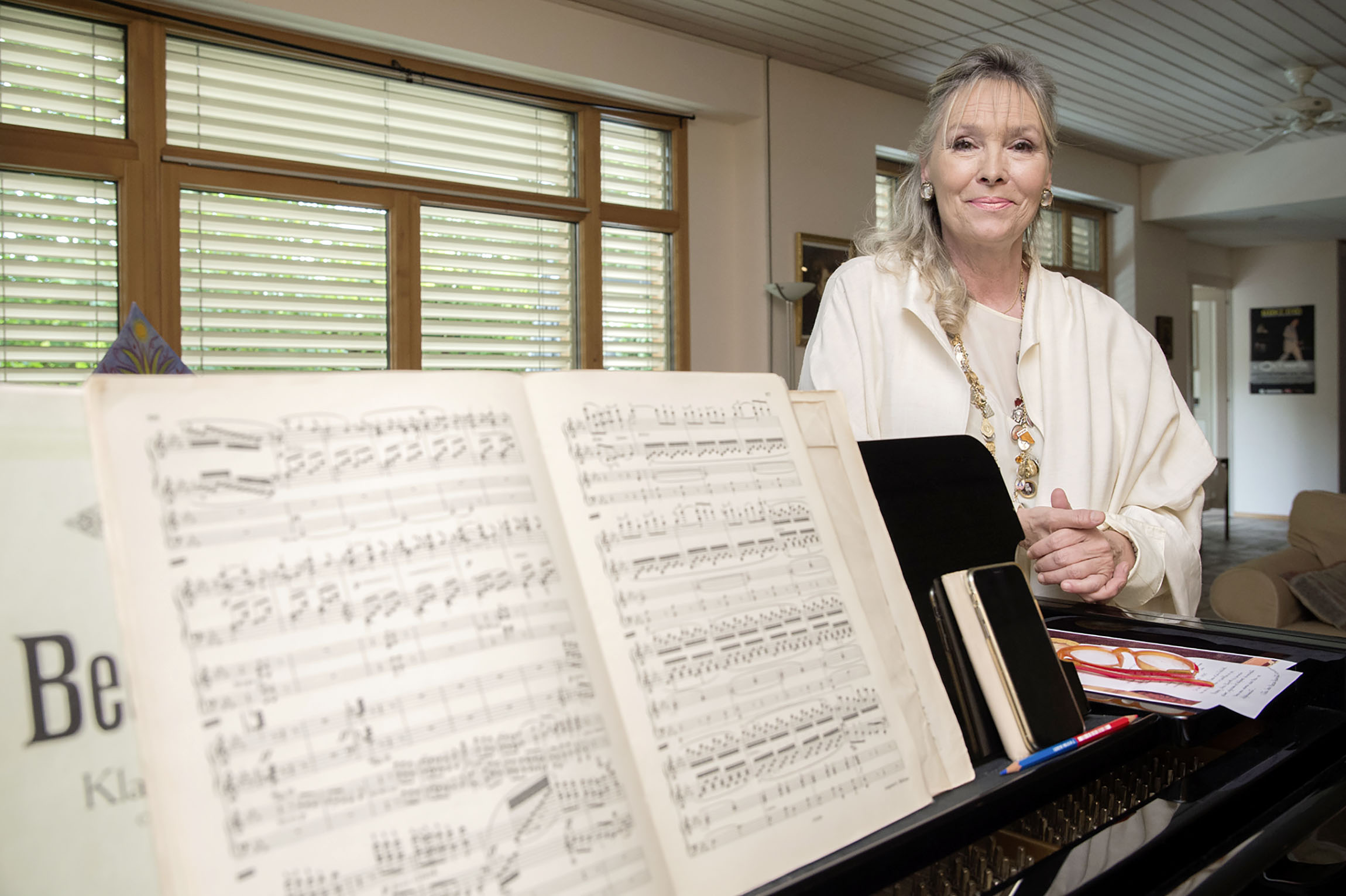Elizabeth Sombart offre sa musique aux familles touchées par le deuil