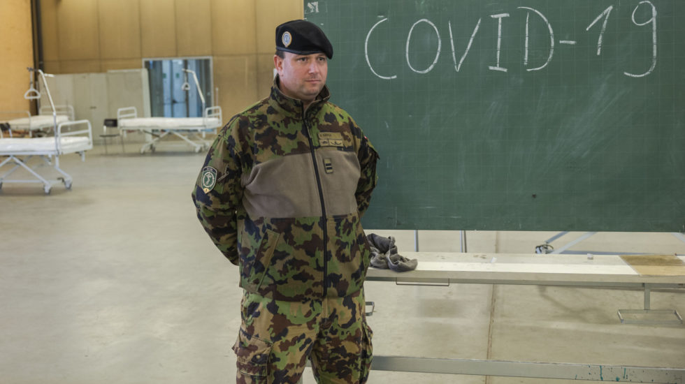 Covid | Berne décide du soutien de l'armée pour les soins et la vaccination