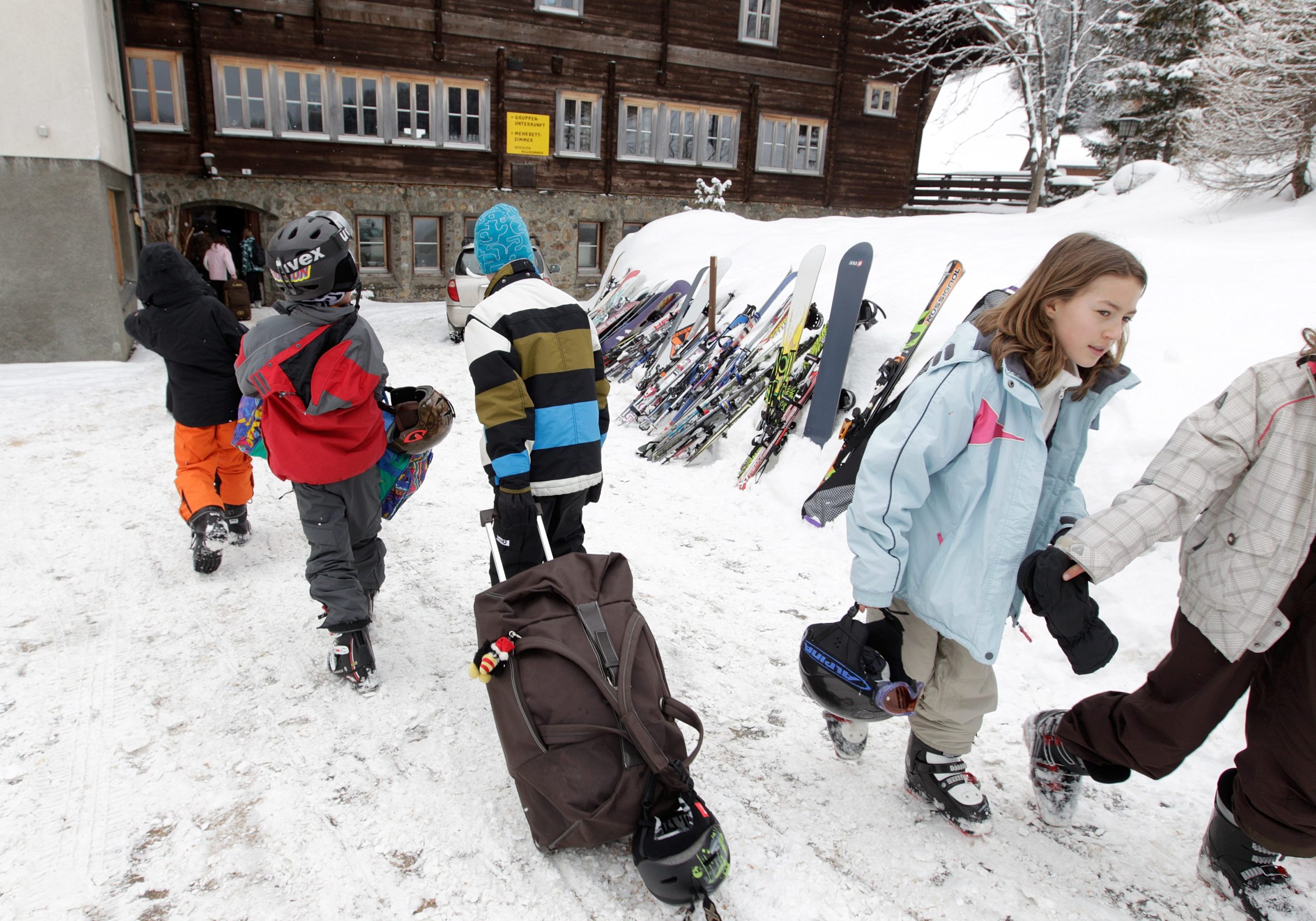 Camps remplacés par des journées d’activités dès la 9e année