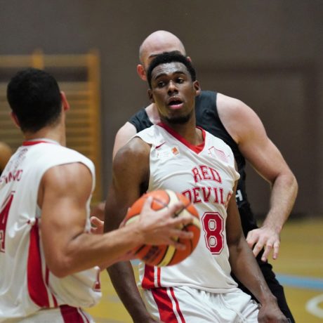 Les Red Devils en suspens