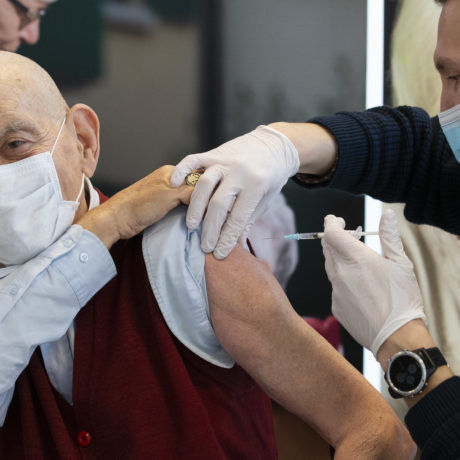 Premières vaccinations attendues le 11 janvier dans le canton de Vaud