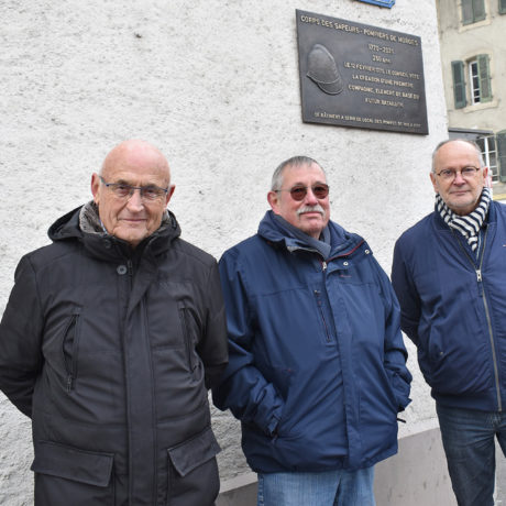 250 ans de pompiers gravés dans la roche