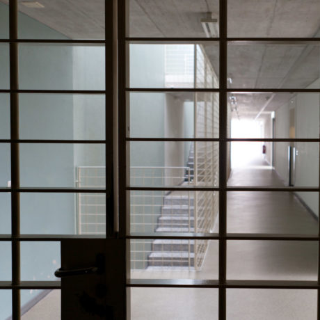 Surpopulation et places de travail insuffisantes dans les prisons