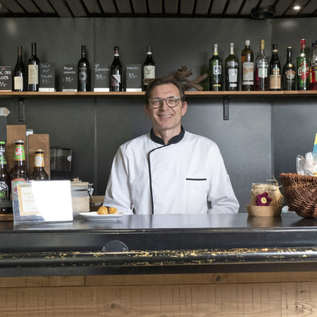 Les ouvriers sont les bienvenus au restaurant