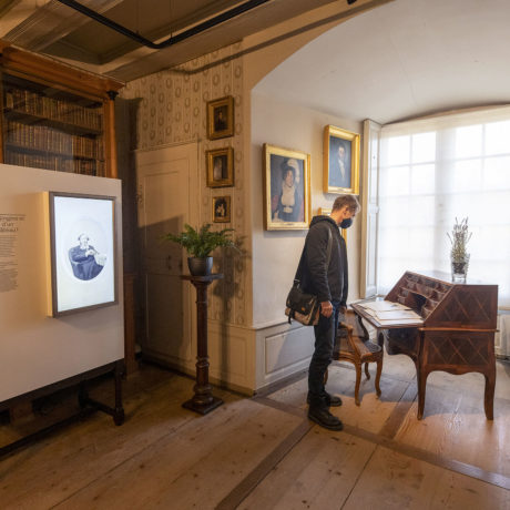 Le Château dépoussiéré du sol au plafond
