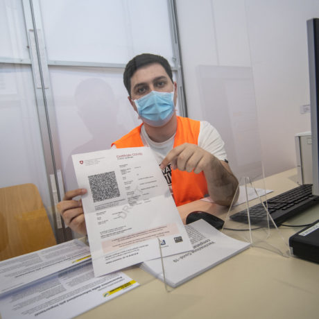 Pour ou contre l’extension du Pass Covid?