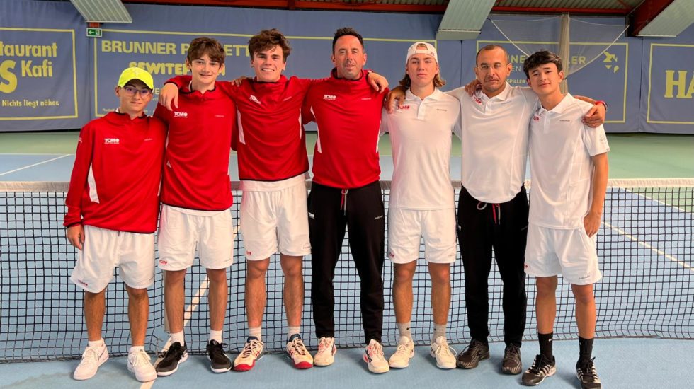 Les jeunes du tennis de Morges champions de Suisse