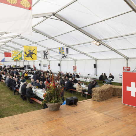 L’UDC Suisse en conclave à Montricher!