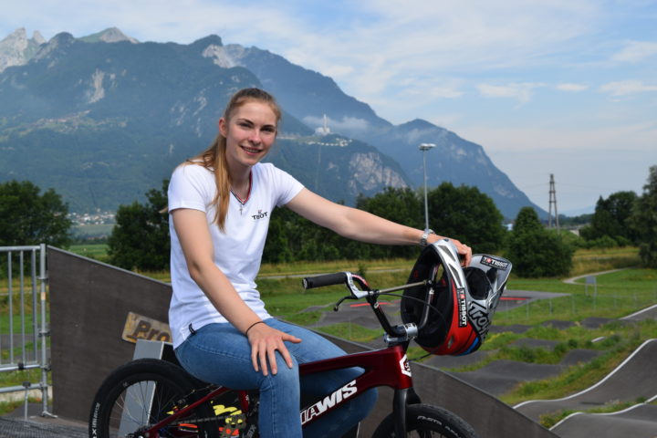 Zoé Claessens et les meilleurs pilotes à Echichens