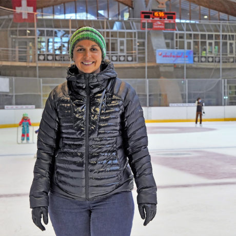 La patinoire est dans le brouillard