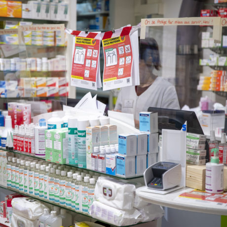 Swissmedic autorise un médicament contre le Covid-19