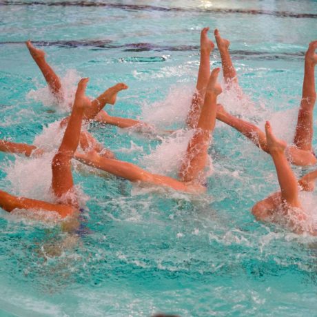 Trois ados hospitalisés pour une fuite de chlore à la piscine d’Etoy