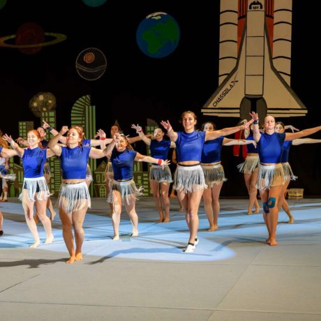 Trésors d’acrobaties gymniques et «théâtrales»