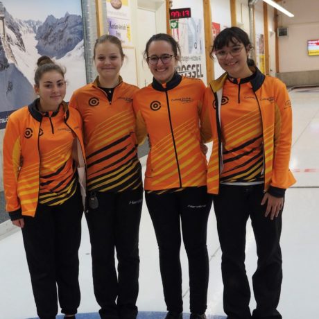 Sur la glace d’Arlesheim, le baptême du feu pour les jeunes de Morges-Lausanne