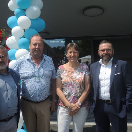 Echichens inaugure ses derniers bâtiments en grande pompe