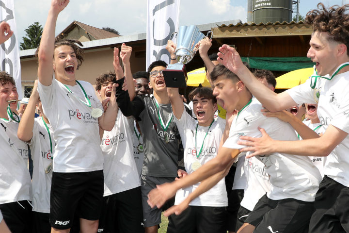 Les juniors de Foot Région Morges au sommet