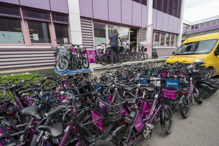 À Lonay, l’atelier de PubliBike croule sous les vélos infirmes