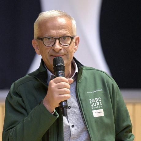Le loup n’a pas déchaîné la meute ni l’émoi