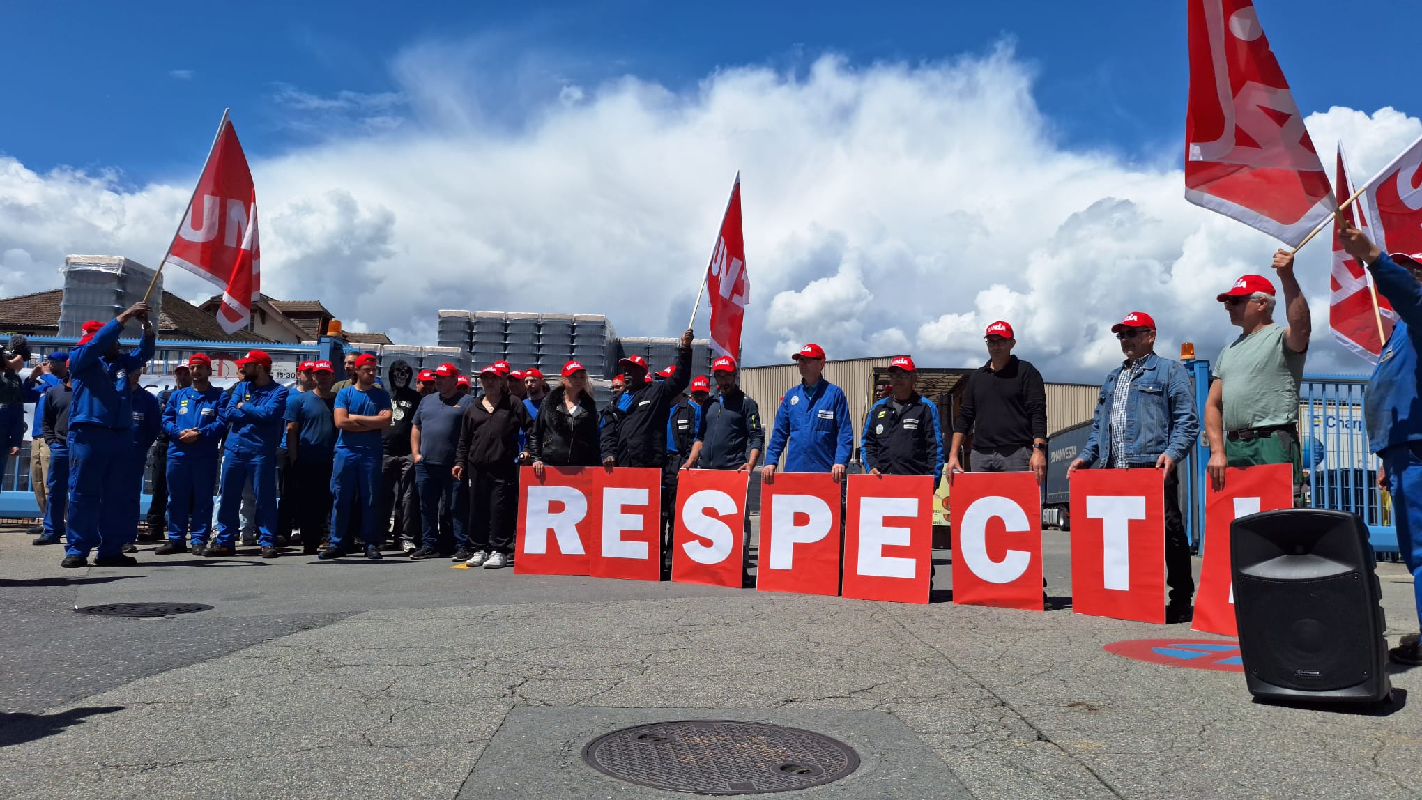 Vetropack: Les syndicats veulent geler les licenciements en attendant de négocier