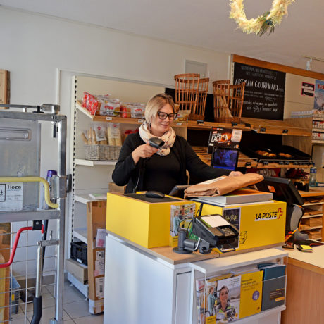 Ces filiales qui sauvegardent la poste