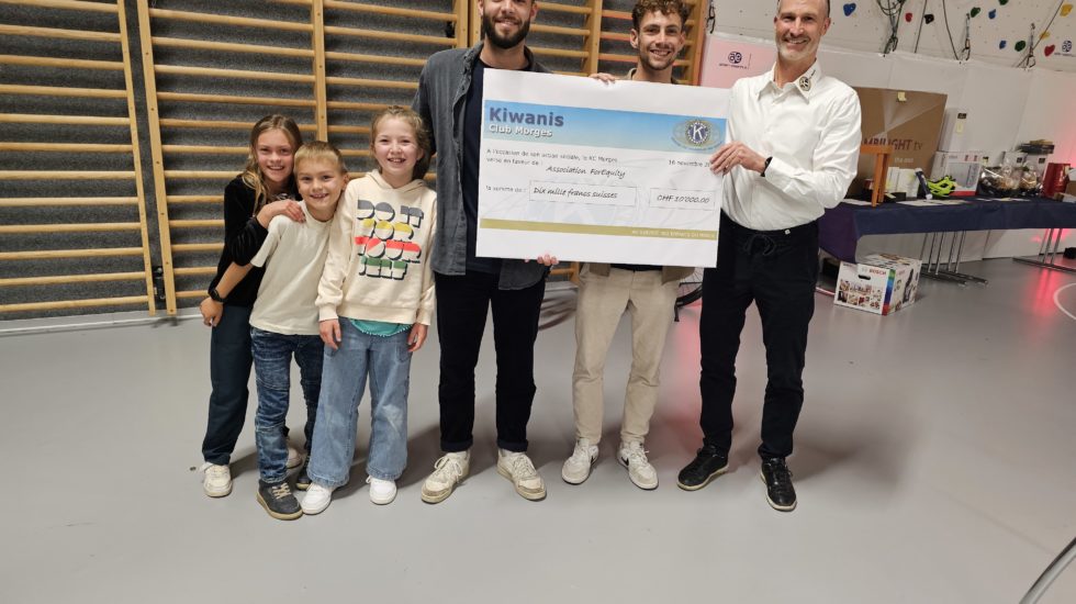 Kiwanis Morges: Un chèque généreux pour For Equity