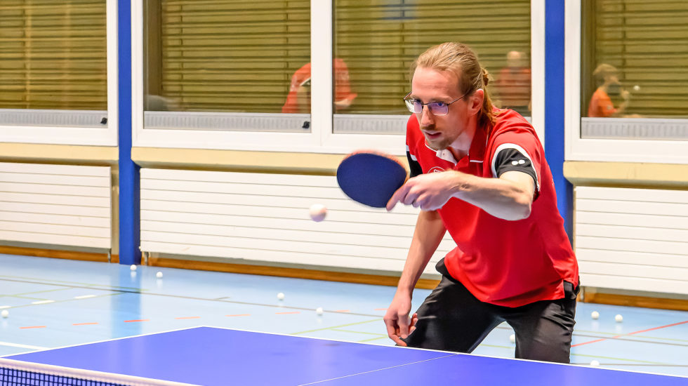 Forward veut creuser l’écart