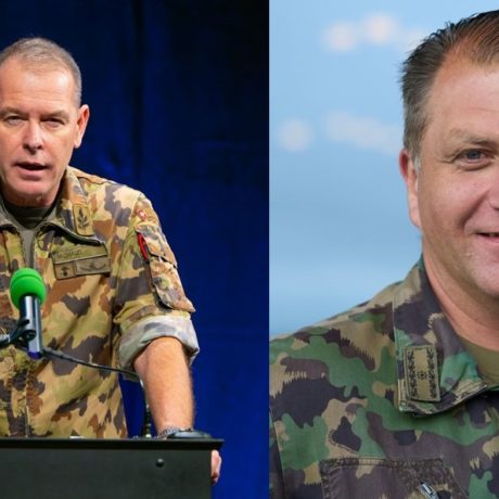 Ils ont le sommet de l’armée dans leur viseur