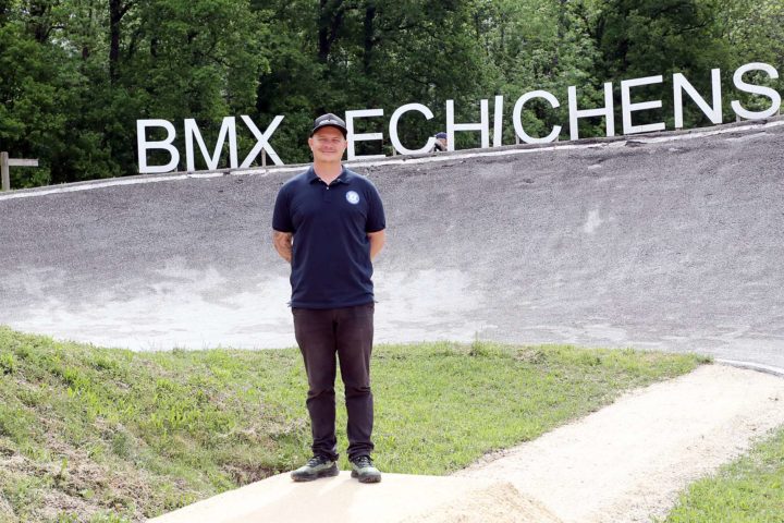 Cette photo Coupe_de_Suisse_BMX_2025.jpg, a été réduite de 86.04 % le Lundi 05 Mai 2025 à 10:05 par Emjysoft Photo Réducteur v6.0 à télécharger sur https://www.emjysoft.com/