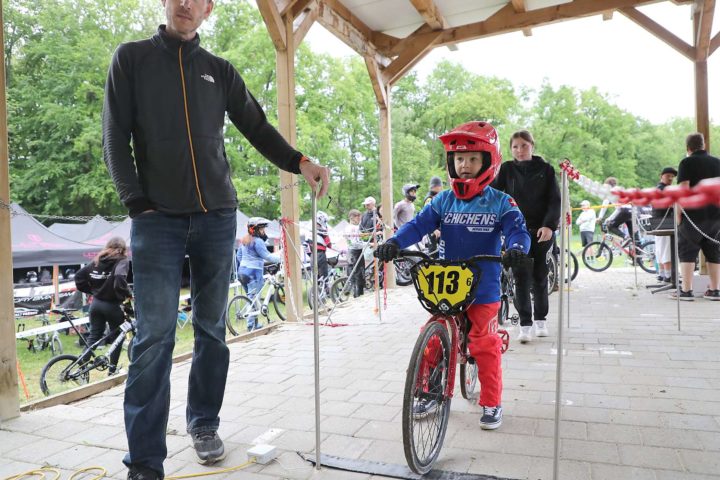 Cette photo Coupe_de_Suisse_BMX_2025_03.jpg, a été réduite de 85.24 % le Lundi 05 Mai 2025 à 10:05 par Emjysoft Photo Réducteur v6.0 à télécharger sur https://www.emjysoft.com/