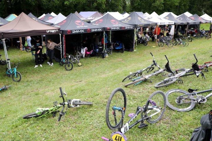 Cette photo Coupe_de_Suisse_BMX_2025_05.jpg, a été réduite de 84.2 % le Lundi 05 Mai 2025 à 10:05 par Emjysoft Photo Réducteur v6.0 à télécharger sur https://www.emjysoft.com/