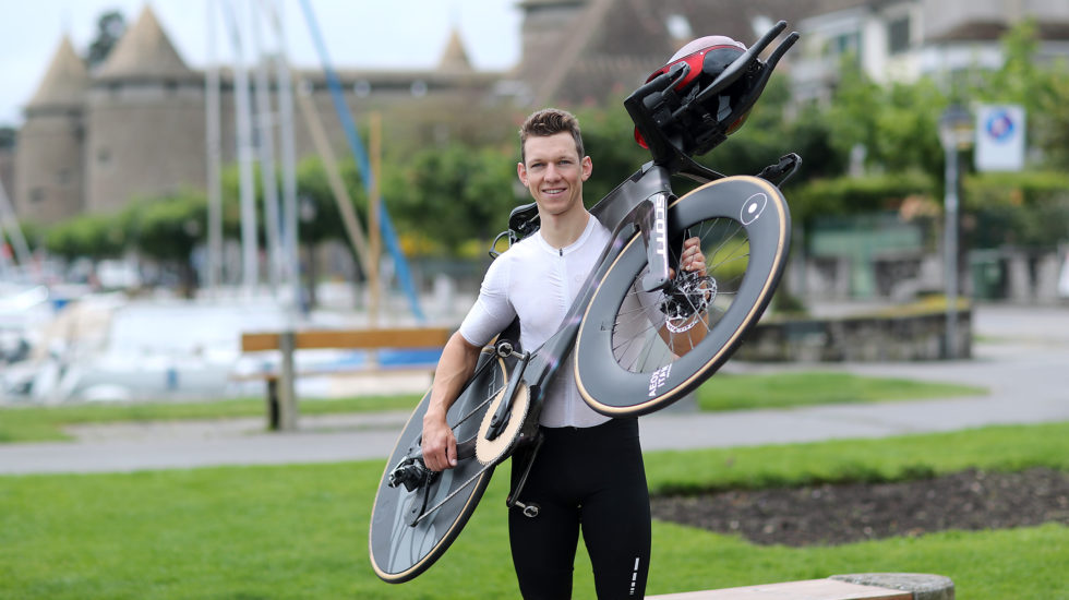 Un triathlète avec une rage de vivre