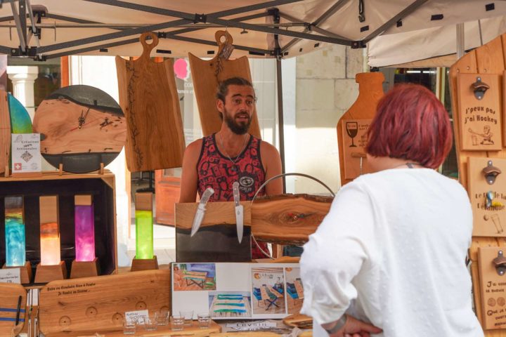 Cette photo MarchéPrintemps_2025_12.jpg, a été réduite de 98.33 % le Lundi 16 Juin 2025 à 11:06 par Emjysoft Photo Réducteur v6.0 à télécharger sur https://www.emjysoft.com/