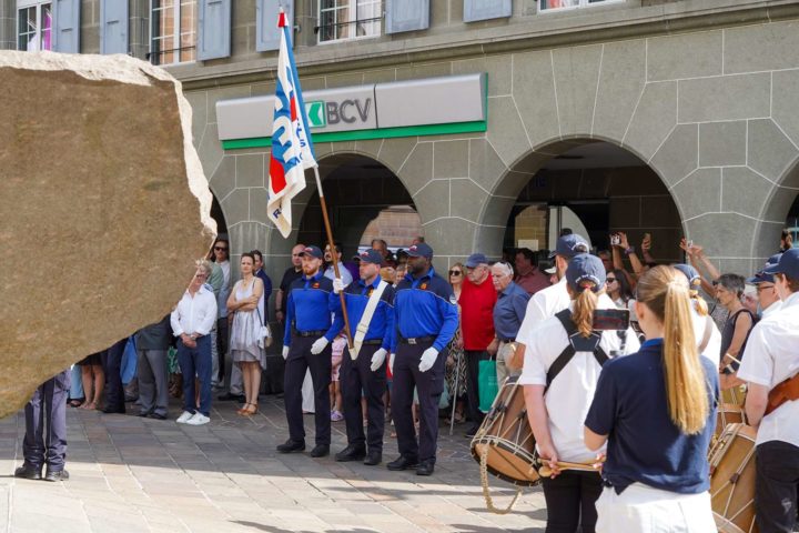 Cette photo MarchéPrintemps_2025_16.jpg, a été réduite de 97.59 % le Lundi 16 Juin 2025 à 11:06 par Emjysoft Photo Réducteur v6.0 à télécharger sur https://www.emjysoft.com/