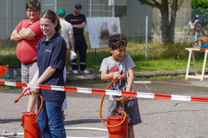Cette photo PortesOuvertesPompiers_2025_15.jpg, a été réduite de 98.11 % le Lundi 16 Juin 2025 à 11:06 par Emjysoft Photo Réducteur v6.0 à télécharger sur https://www.emjysoft.com/