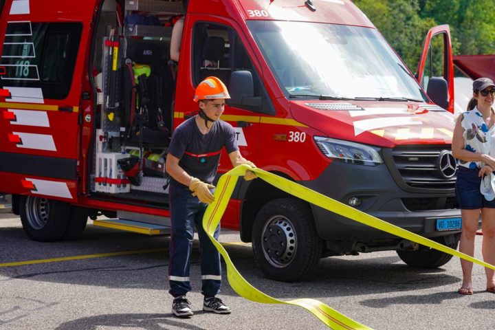Cette photo PortesOuvertesPompiers_2025_19.jpg, a été réduite de 98.17 % le Lundi 16 Juin 2025 à 11:06 par Emjysoft Photo Réducteur v6.0 à télécharger sur https://www.emjysoft.com/