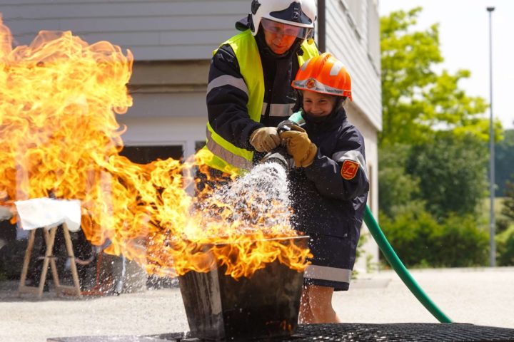 Cette photo PortesOuvertesPompiers_2025_28.jpg, a été réduite de 96.45 % le Lundi 16 Juin 2025 à 11:06 par Emjysoft Photo Réducteur v6.0 à télécharger sur https://www.emjysoft.com/
