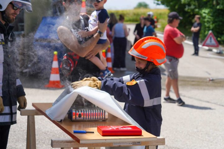 Cette photo PortesOuvertesPompiers_2025_29.jpg, a été réduite de 98.12 % le Lundi 16 Juin 2025 à 11:06 par Emjysoft Photo Réducteur v6.0 à télécharger sur https://www.emjysoft.com/