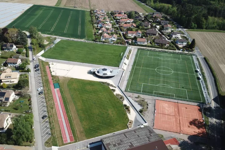Trois buvettes de clubs cambriolées durant le week-end