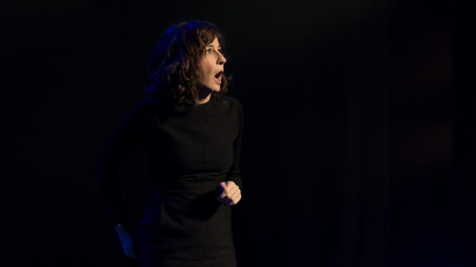 Valérie Lemercier comble un public déjà conquis à Beausobre