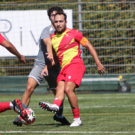 Forward et Lonay ne lâchent rien