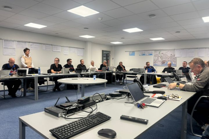 Dans les coulisses d’une crise fictive