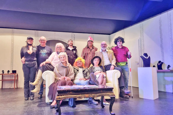 Les Branle-Cloches présentent une comédie déjantée à Lonay