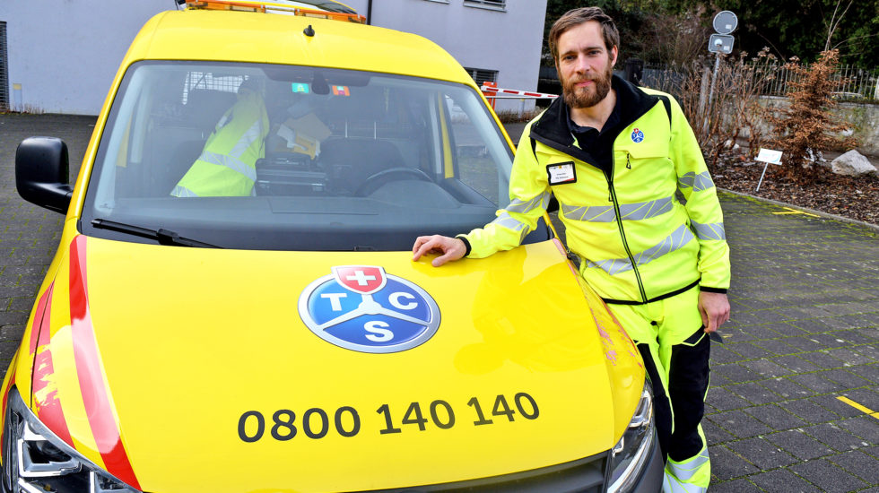 Il est l’as des dépanneurs de la route